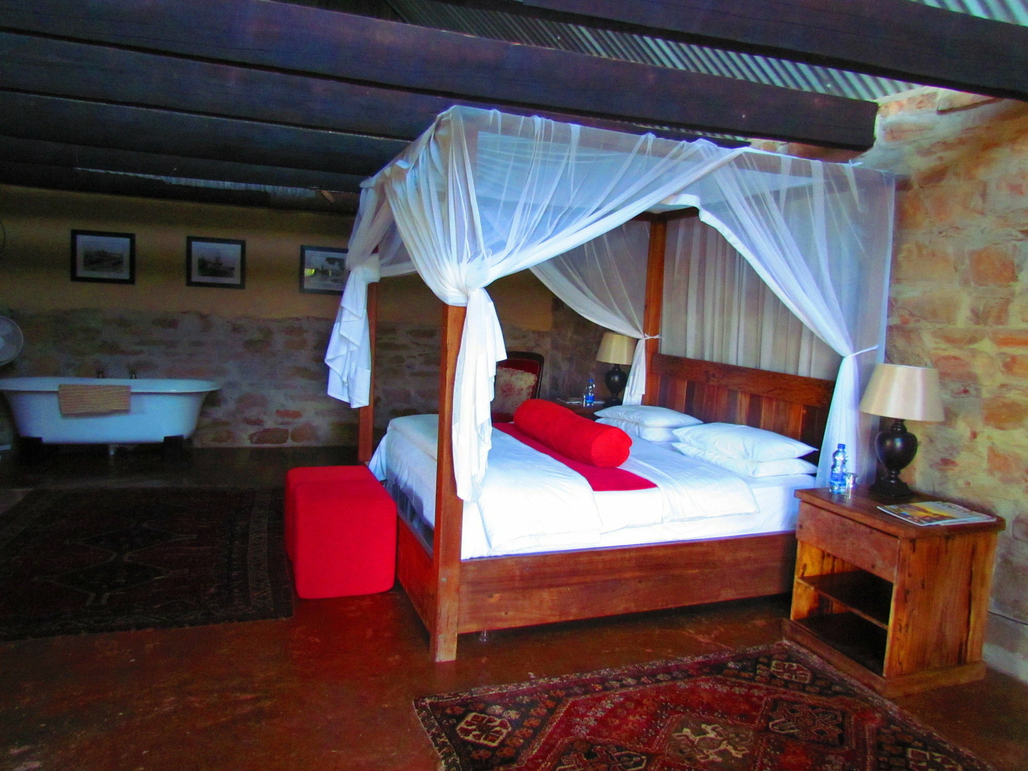 Plettenberg Bay Game Reserve: The Baroness Safari Lodge 외부 사진